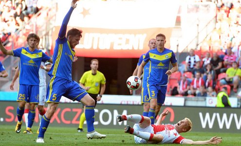 ЛЧ-2017/18. Славия Прага - БАТЭ - 1:0. Евгений Яблонский и Михал Фридрих. Фото - blesk.cz ЛЧ-2017/18. Славия Прага - БАТЭ - 1:0. Евгений Яблонский и Михал Фридрих. Фото - blesk.cz