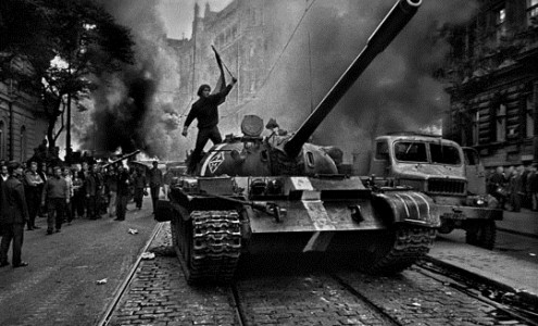 Советские танки в Праге