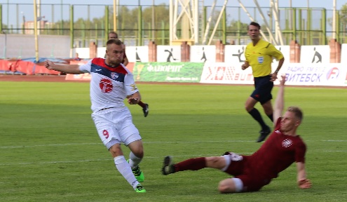 Сергей Макаров ("Минск"). Фото - fcminsk.by Сергей Макаров ("Минск"). Фото - fcminsk.by