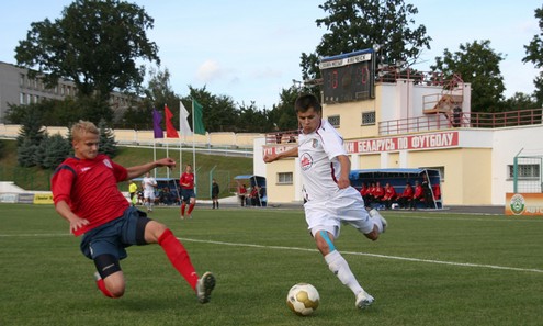 ЧБ-2011. Первая лига. Славия - Клеческ - 1:0. Фото Сергея Боровика