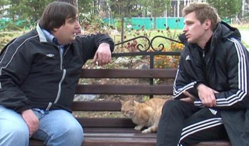 Ян Тигорев дает интервью томскому телевидению. Фото fctomtomsk.ru. Ян Тигорев дает интервью томскому телевидению. Фото fctomtomsk.ru.