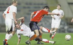 Турнир на Мальте 2008. Беларусь - Армения - 1:2. Фото - timesofmalta.com Турнир на Мальте 2008. Беларусь - Армения - 1:2. Фото - timesofmalta.com