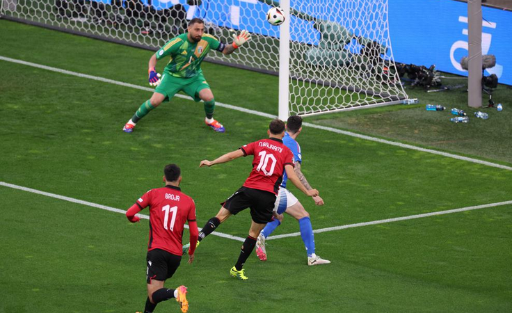 ЕВРО-2024. Италия - Албания. Гол Байрами, самый быстрый в истории ЕВРО. Фото uefa.com ЕВРО-2024. Италия - Албания. Гол Байрами, самый быстрый в истории ЕВРО. Фото uefa.com