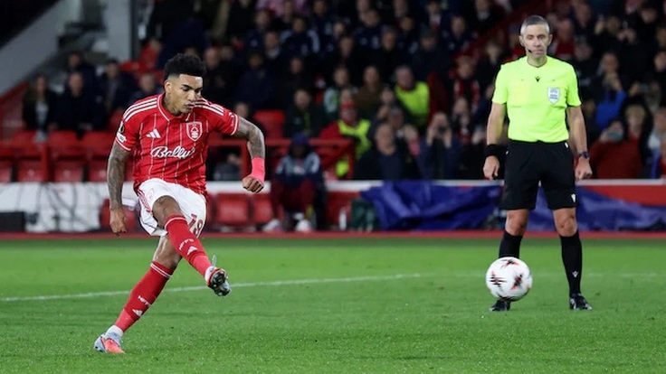 Лига Европы-2025/26. 3-й тур. Ноттингем - Порту - 2:0. Игор Жезус