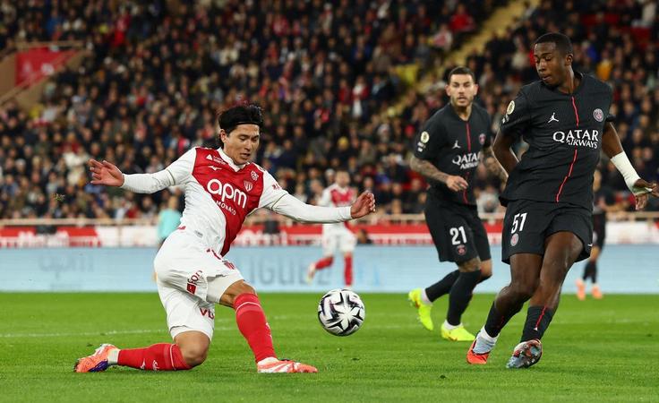 Франция-2025/26. 14-й тур. Монако - Пари Сен-Жермен - 1:0. Такуми Минамино