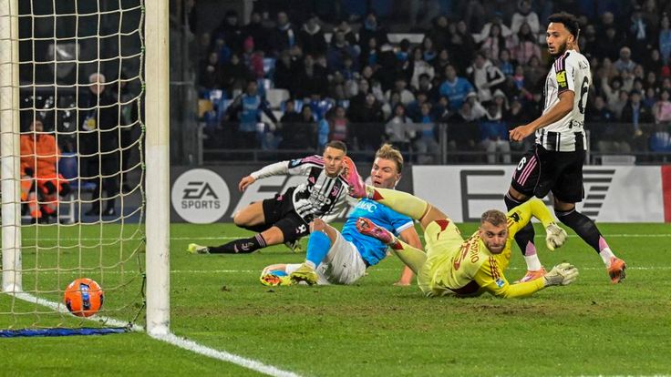 Италия-2025/26. 14-й тур. Наполи - Ювентус - 2:1. Расмус Хёйлунд