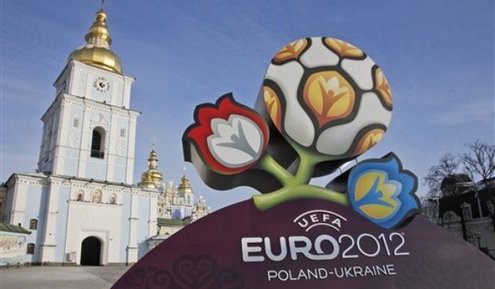 Презентация логотипа ЕВРО-2012 в Киеве. Фото - AP PHOTO