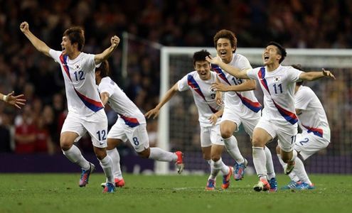 Олимпиада-2012. Южная Корея выигрывает в 1/4 финала у Великобритании по пенальти. Фото - daylife.com