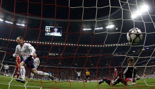 ЛЧ-2009/2010. Бавария - Манчестер Юнайтед - 1:1. Фото REUTERS