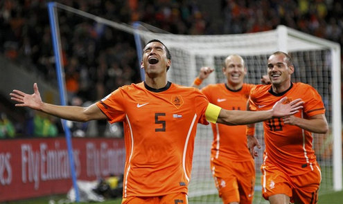 ЧМ-2010. Уругвай - Нидерланды - 2:3. Фото Reuters