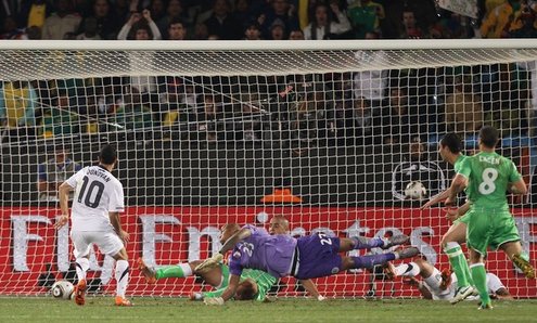 ЧМ-2010. США - Алжир - 1:0. Фото Getty Images ЧМ-2010. США - Алжир - 1:0. Фото Getty Images