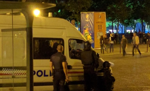 Паника в фан-зоне Парижа Паника в фан-зоне Парижа