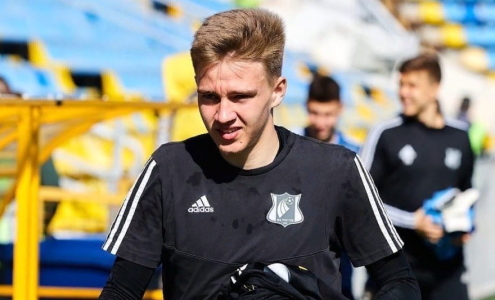 Денис Попов Денис Попов