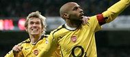 Александр Глеб и Тьери Анри. Фото - arsenal.com Александр Глеб и Тьери Анри. Фото - arsenal.com