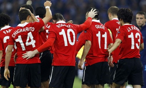 ЛЧ-2010/2011. Шальке-04 - Манчестер Юнайтед - 0:2 фото REUTERS ЛЧ-2010/2011. Шальке-04 - Манчестер Юнайтед - 0:2 фото REUTERS