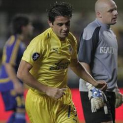 Кубок УЕФА 2007/2008. Вильярреал - БАТЭ - 4:1. Нихат и Федорович. Фото - as.com Кубок УЕФА 2007/2008. Вильярреал - БАТЭ - 4:1. Нихат и Федорович. Фото - as.com