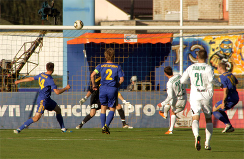ЧБ-2011. БАТЭ - Гомель - 0:0. Фото Павла Алтунина ЧБ-2011. БАТЭ - Гомель - 0:0. Фото Павла Алтунина