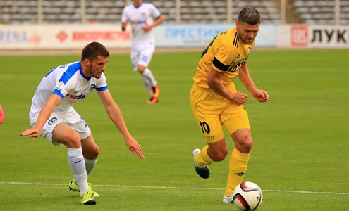 ЧБ-2016. Динамо Мн - Шахтер. Роман Бегунов и Николай Януш. Фото fcshakhter.by ЧБ-2016. Динамо Мн - Шахтер. Роман Бегунов и Николай Януш. Фото fcshakhter.by