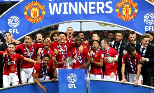 Манчестер Юнайтед - победитель Кубка английской лиги 2017. Фото Getty Images