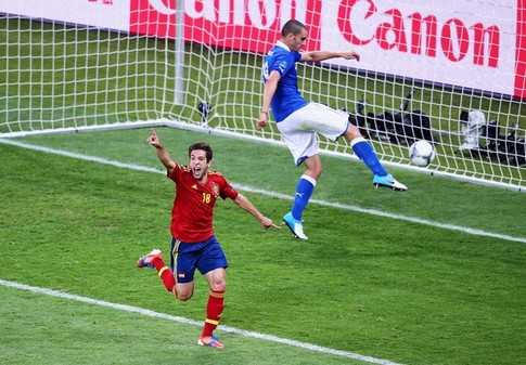ЕВРО-2012. Финал. Испания - Италия - 4:0. Альба забивает второй мяч