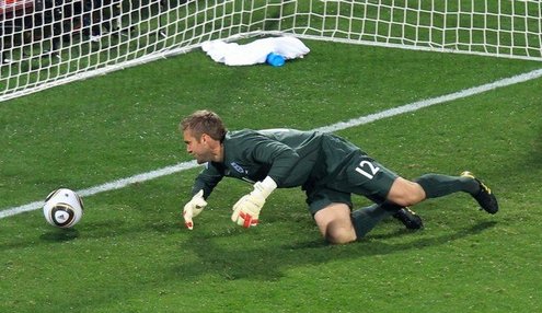 ЧМ-2010. Англия - США - 1:1. Ошибка вратаря Грина. Фото Getty Images ЧМ-2010. Англия - США - 1:1. Ошибка вратаря Грина. Фото Getty Images