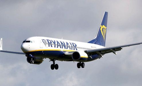 Самолет Ryanair. Фото BBC