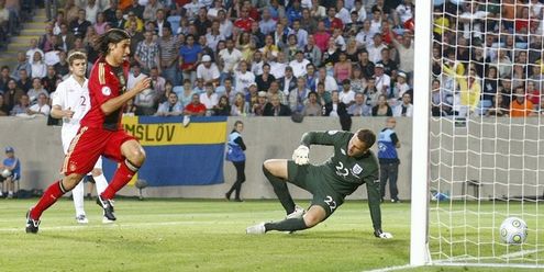 U-21 ЕВРО-2009. Финал. Германия - Англия - 4:0. Фото REUTERS U-21 ЕВРО-2009. Финал. Германия - Англия - 4:0. Фото REUTERS
