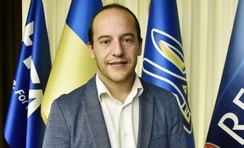 Луис Кортес Луис Кортес