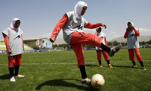 Женская сборная Ирана. Фото GETTY IMAGES Женская сборная Ирана. Фото GETTY IMAGES